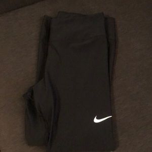 Women’s Black NIKE dry fit  leggings